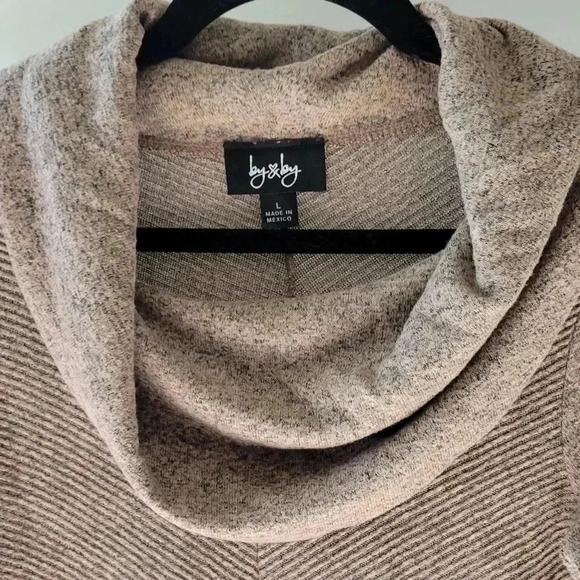 By & By Cowl Neck Sweater, Neutral Beige & black, size Large - Picture 2 of 4